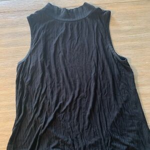 Grace & Lace Black Muscle Tee